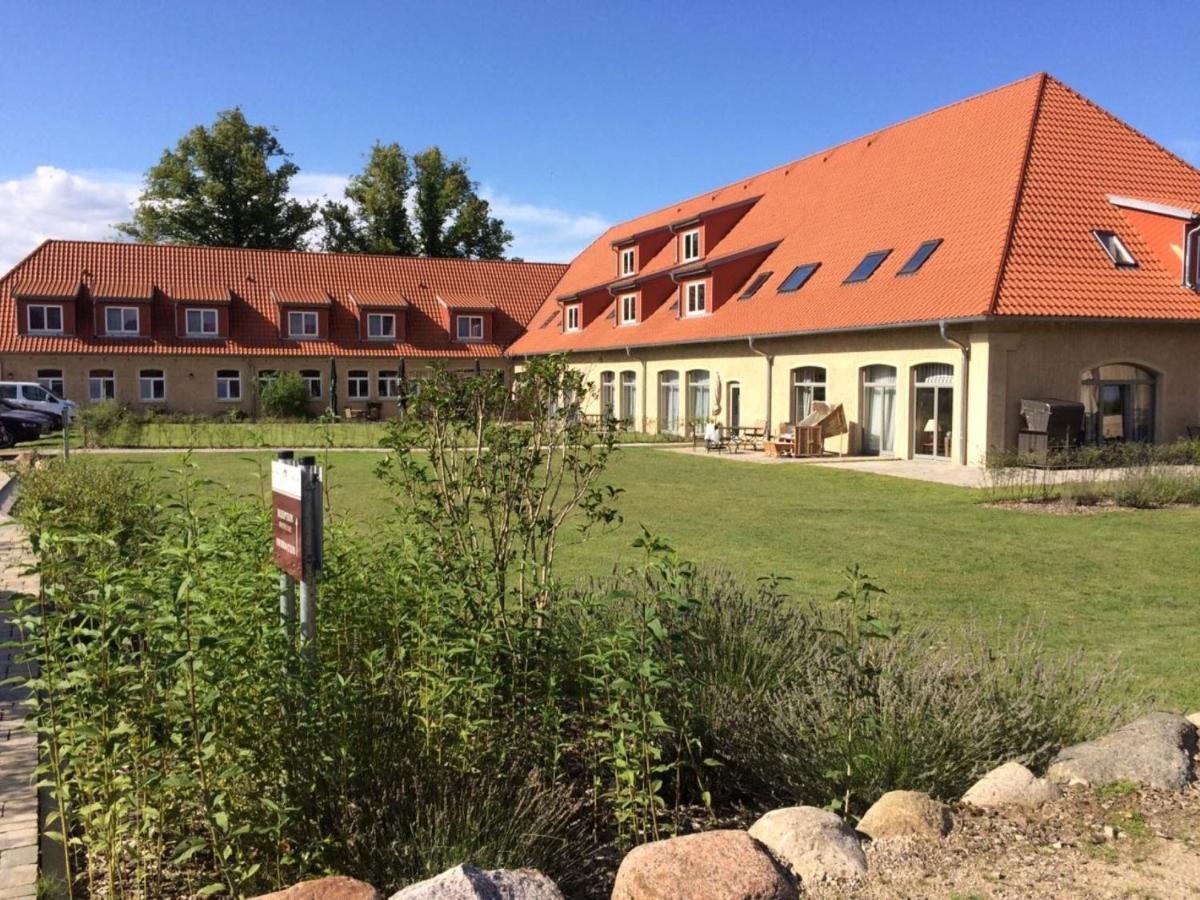 Die Remise Bayard Re-12 Stolpe auf Usedom ภายนอก รูปภาพ
